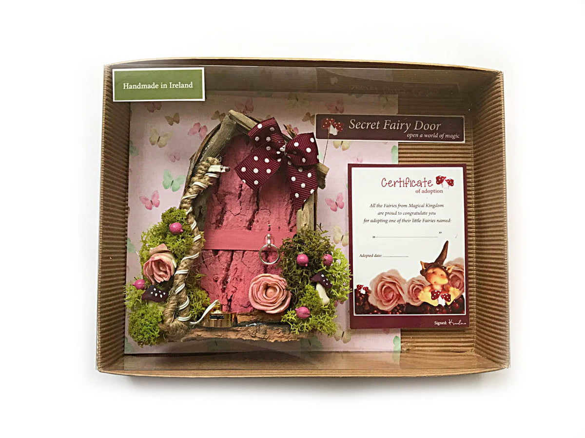 Secret Fairy Door with magical light – The Little Dearies